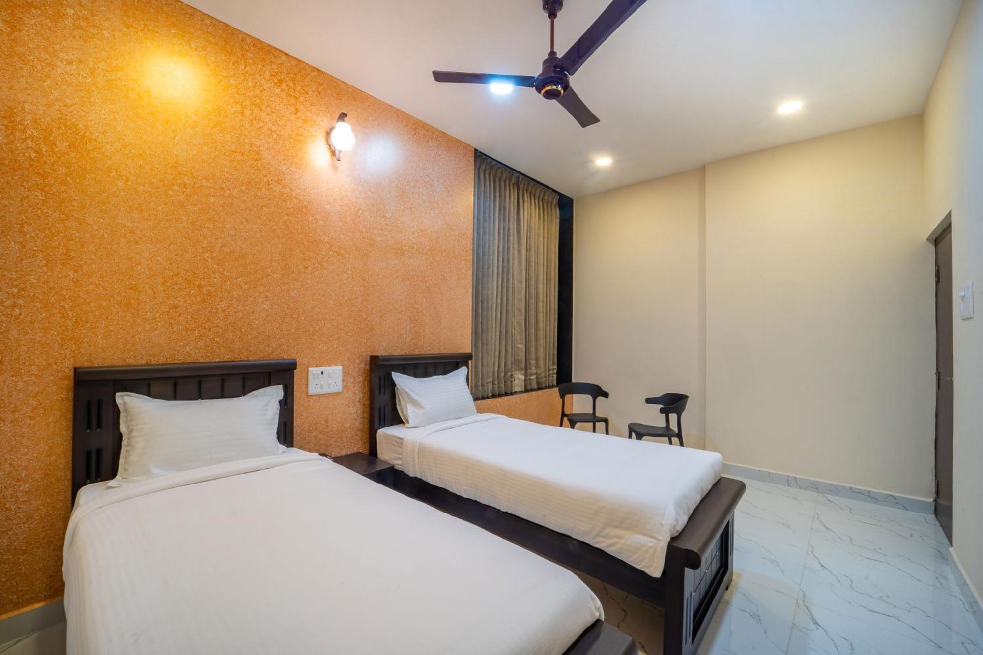 Vr Paradise Inn Kelambākkam 외부 사진