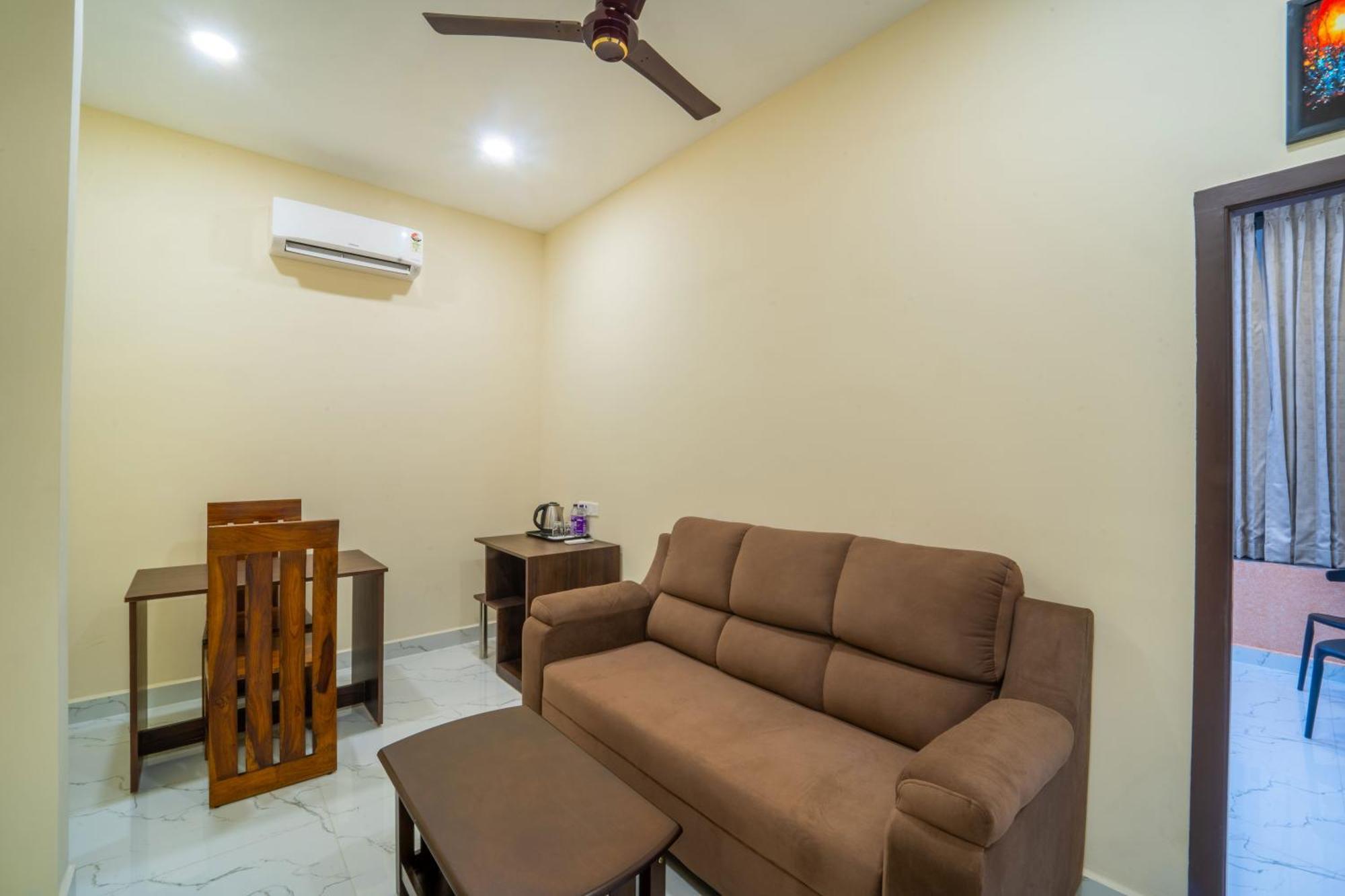 Vr Paradise Inn Kelambākkam 외부 사진