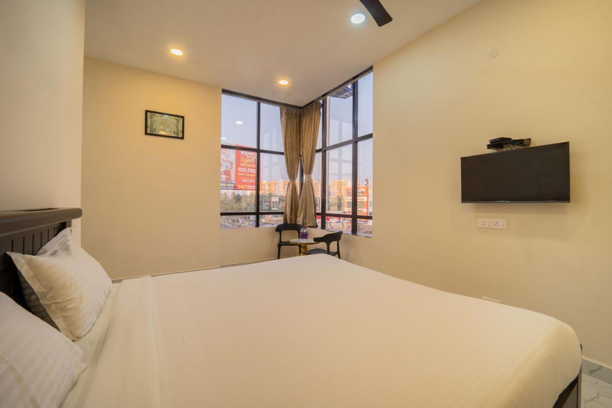 Vr Paradise Inn Kelambākkam 외부 사진